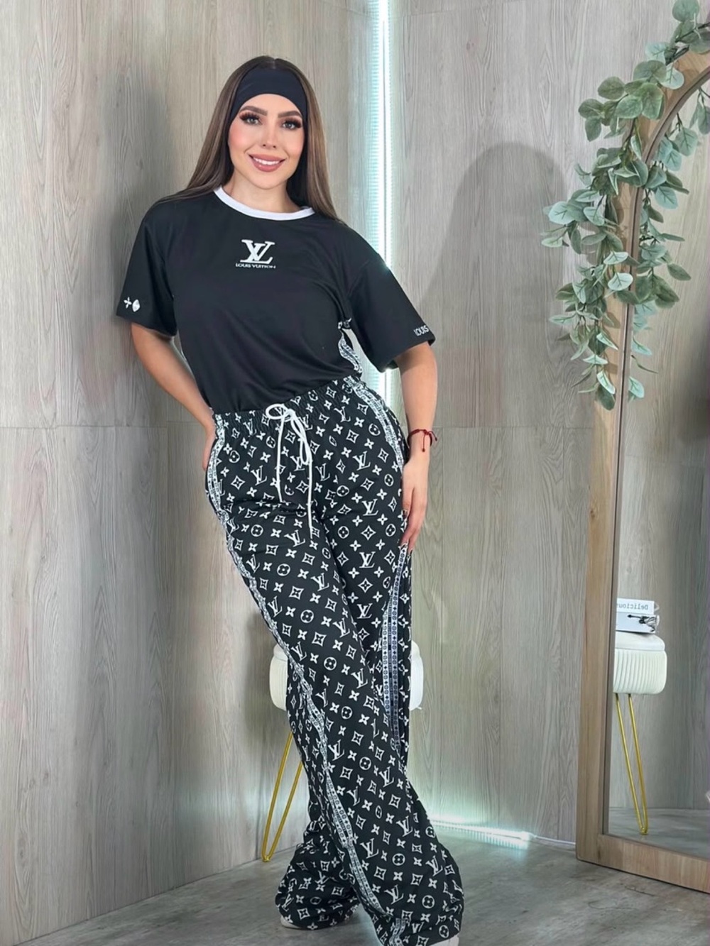 Black Logo-Print Wide Leg Pants Matching Two piece Track Set size S